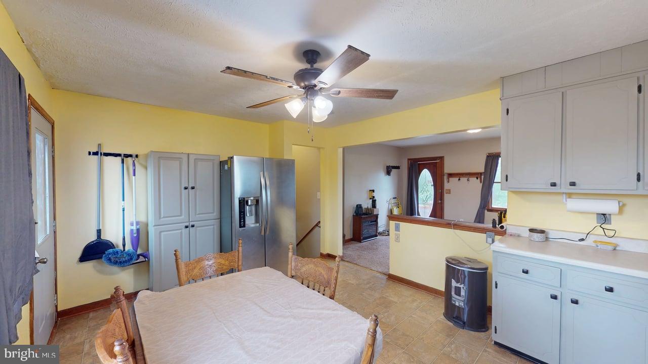 NEW SUNRISE SUMMIT - Residential