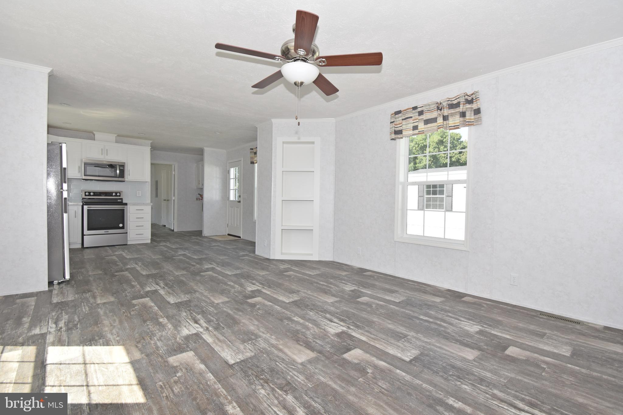 WESTSIDE MHP - Residential