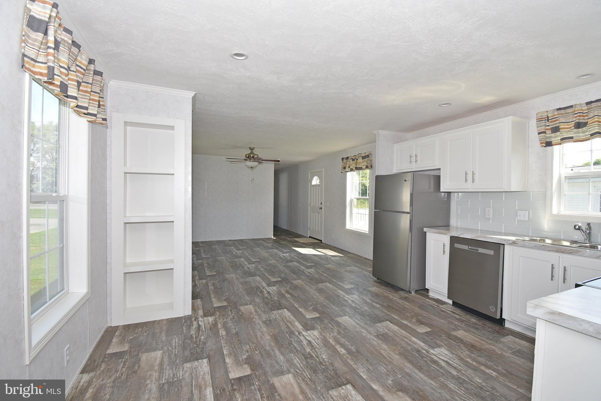 WESTSIDE MHP - Residential