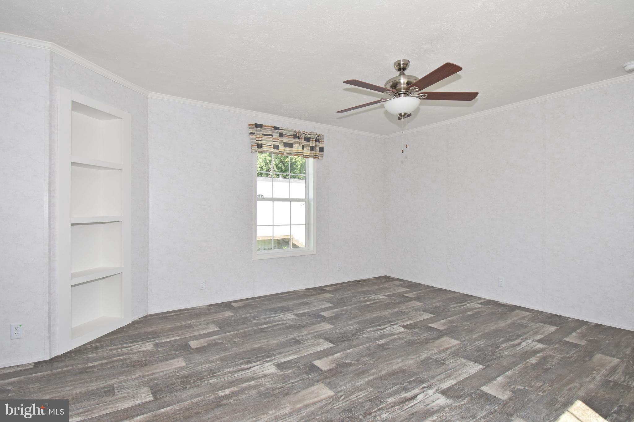 WESTSIDE MHP - Residential