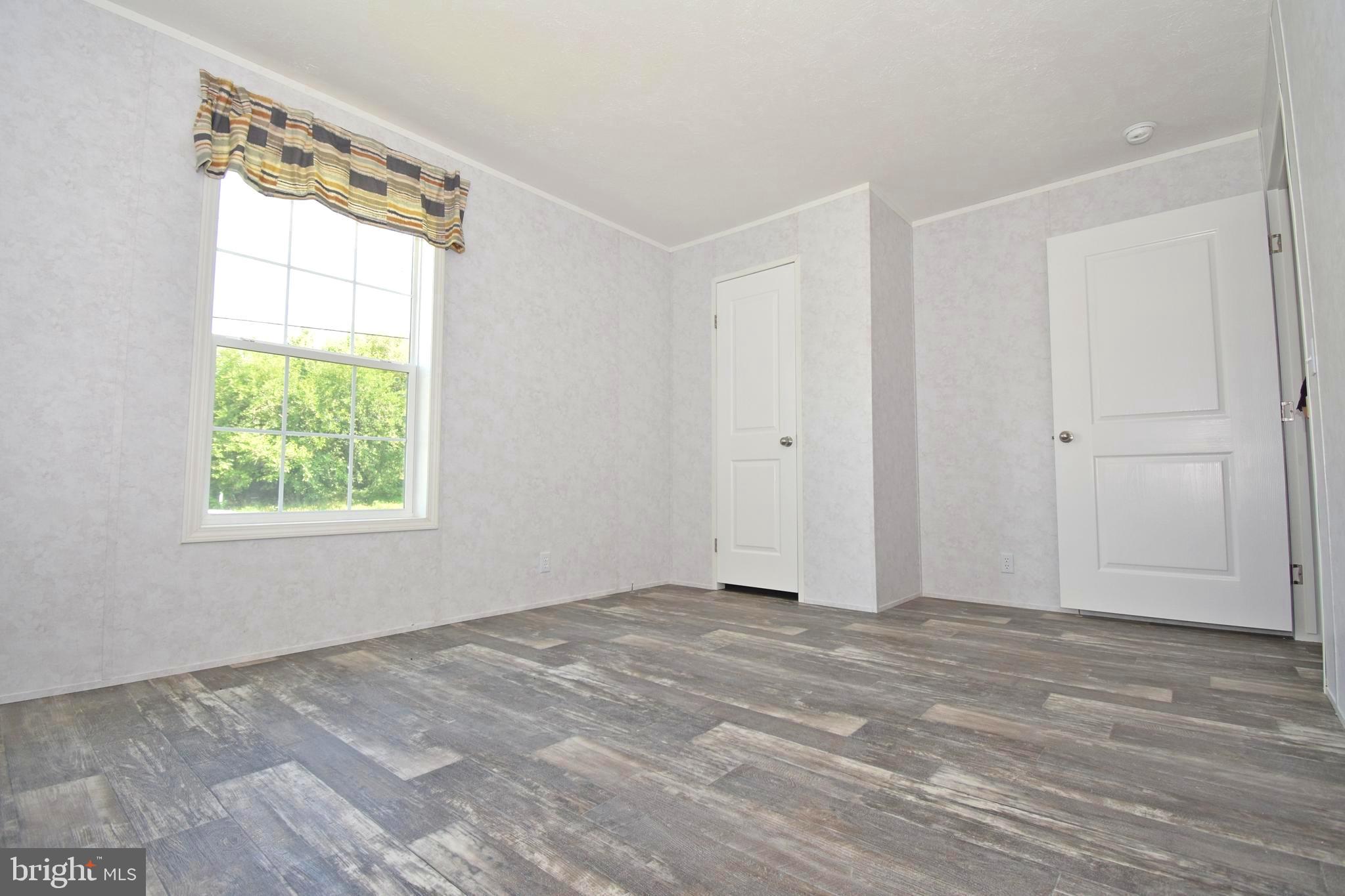 WESTSIDE MHP - Residential