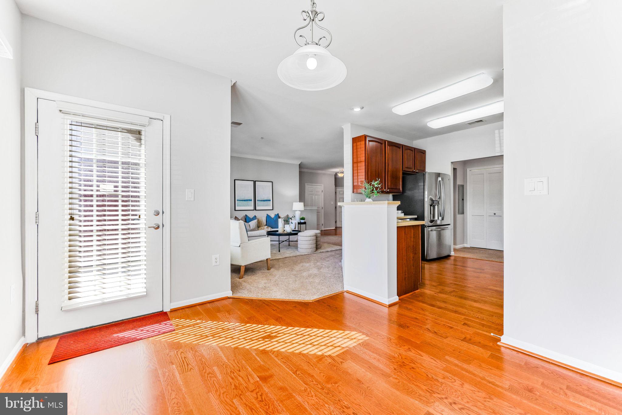 COURTYARDS AT WAVERLY WOODS EAST - Residential