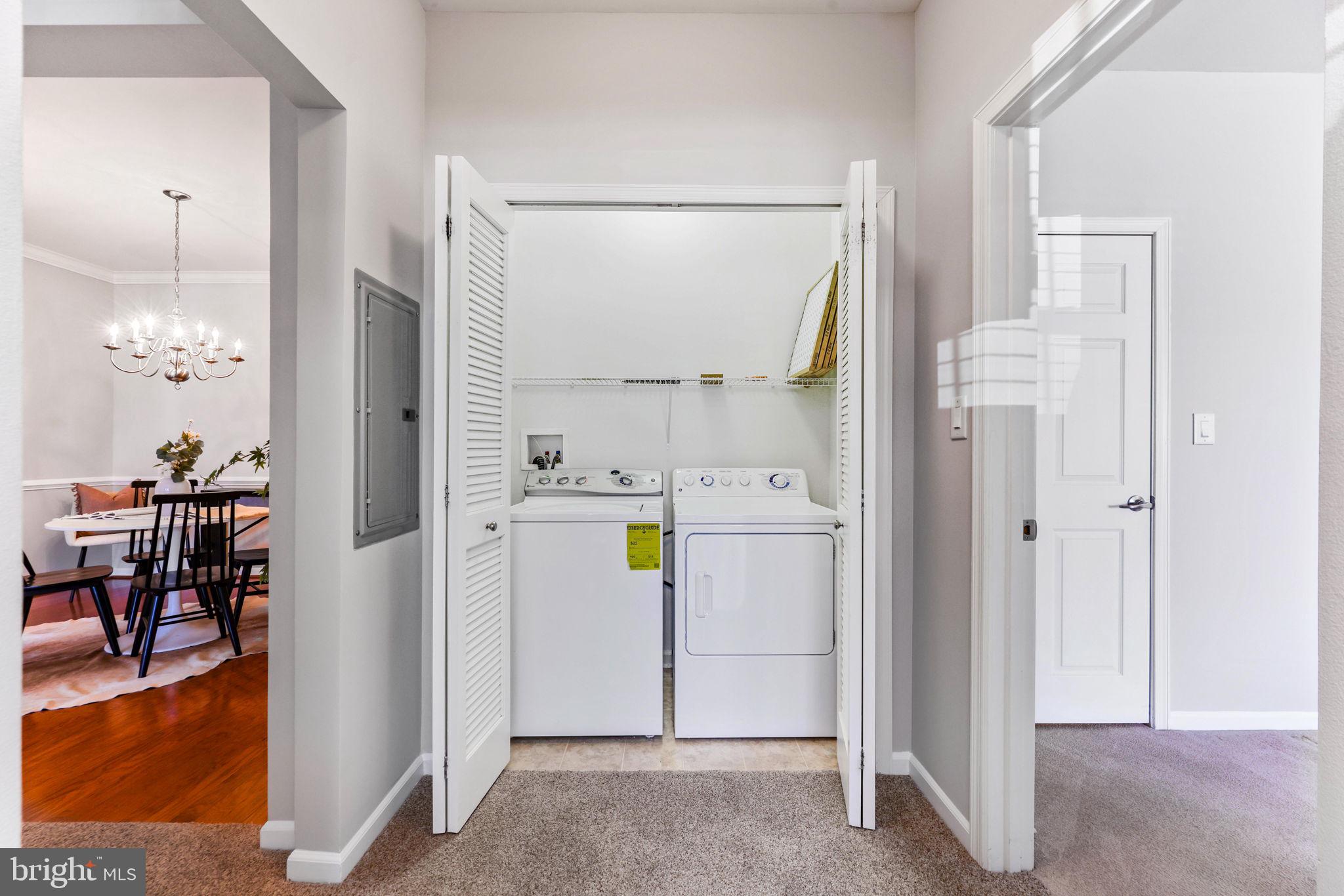 COURTYARDS AT WAVERLY WOODS EAST - Residential