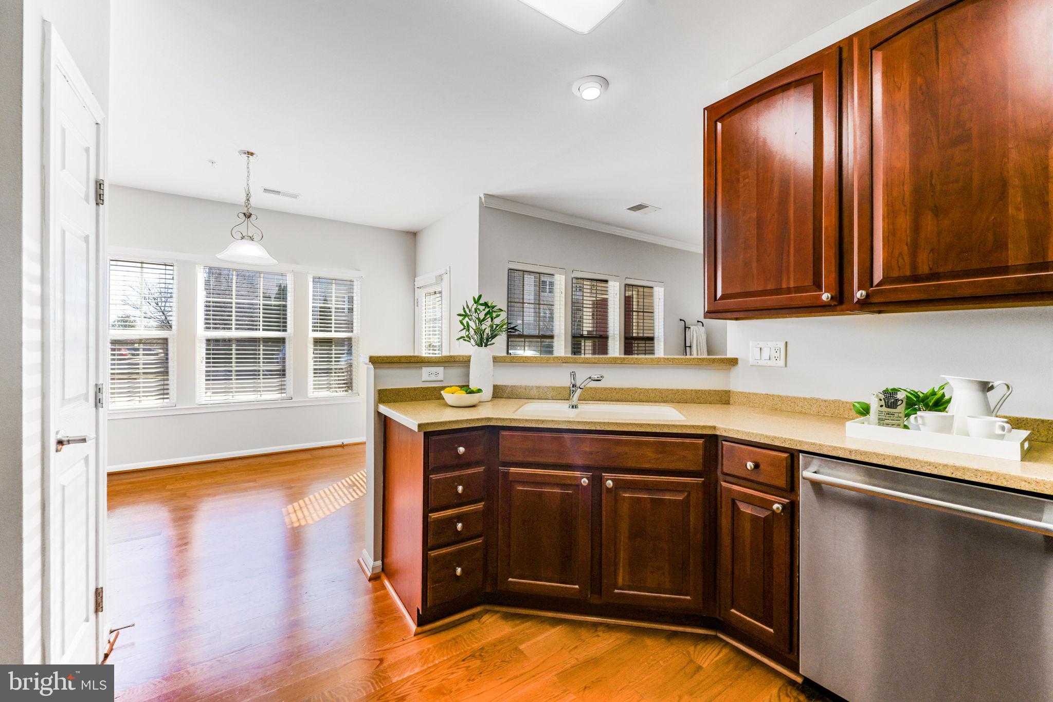 COURTYARDS AT WAVERLY WOODS EAST - Residential