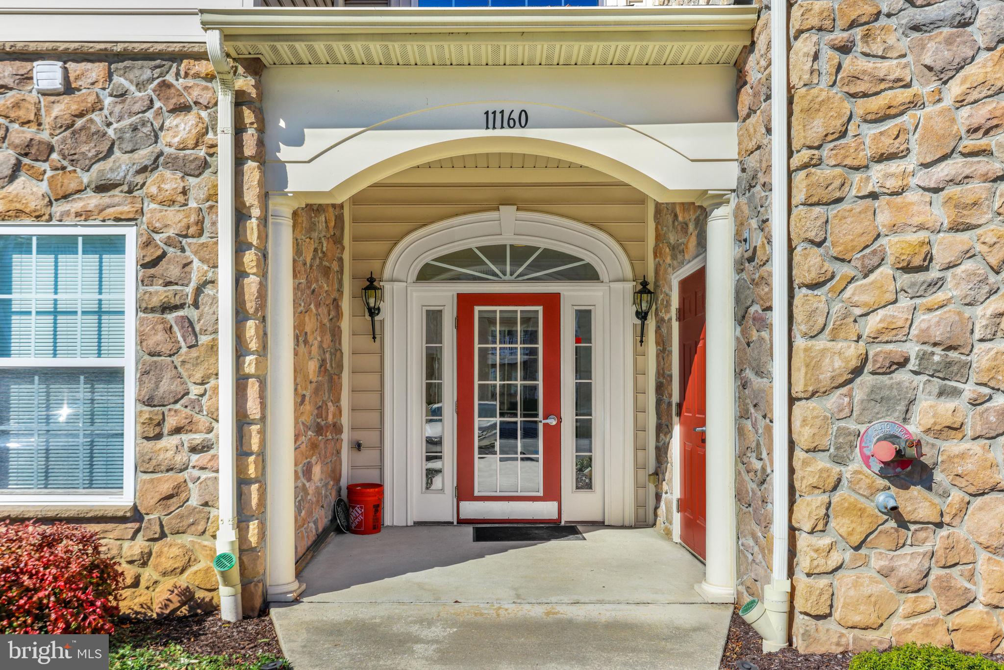 COURTYARDS AT WAVERLY WOODS EAST - Residential
