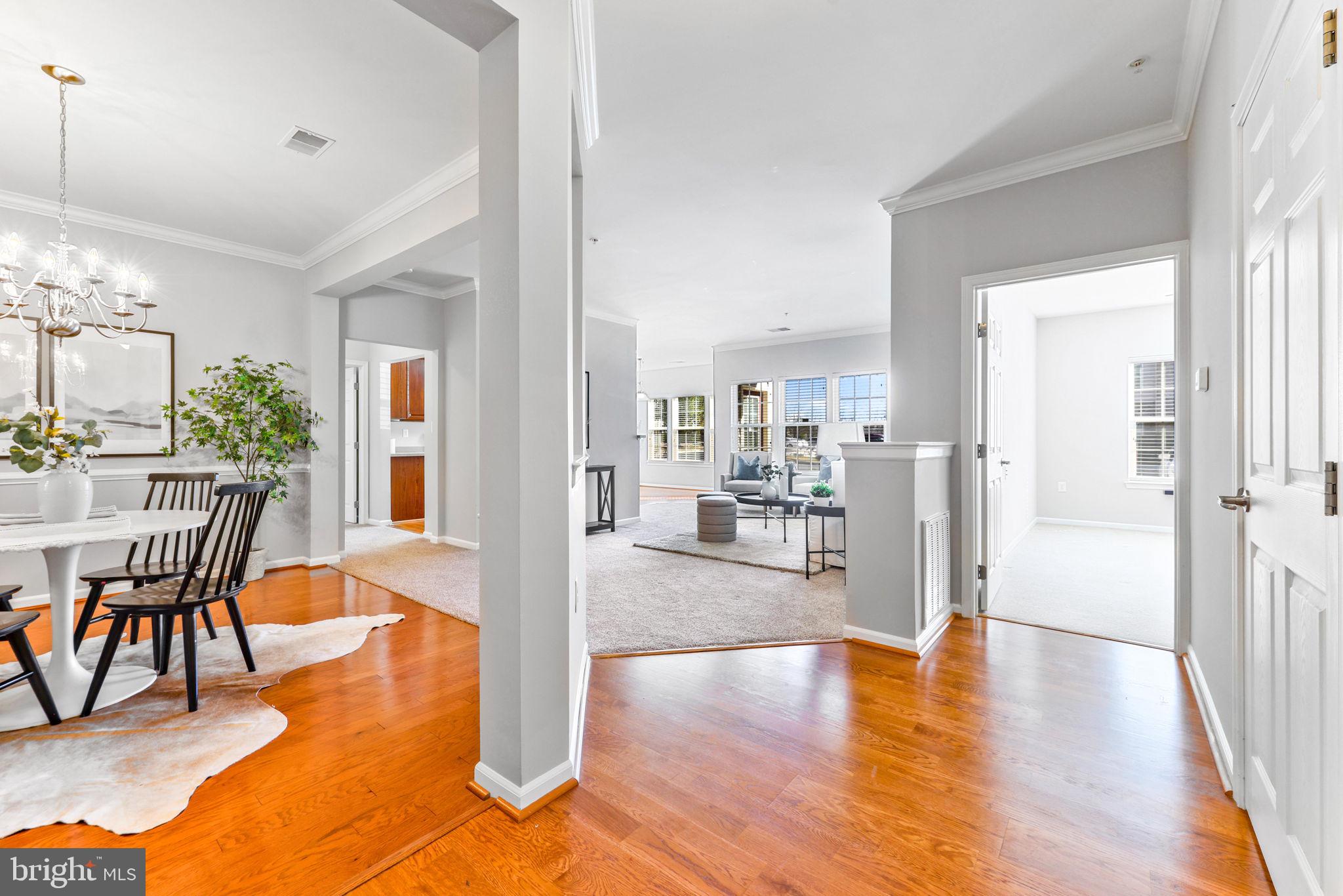 COURTYARDS AT WAVERLY WOODS EAST - Residential