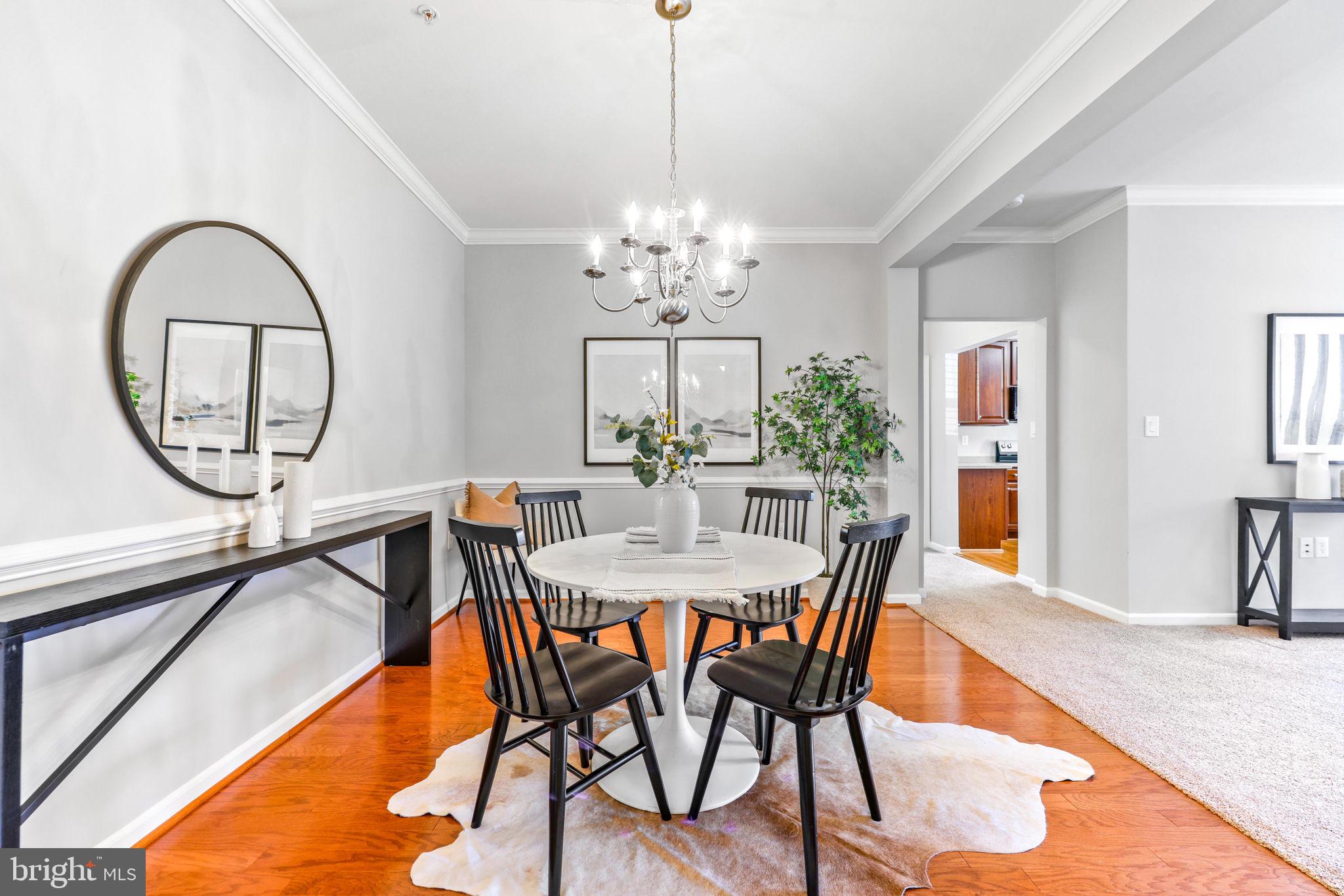 COURTYARDS AT WAVERLY WOODS EAST - Residential