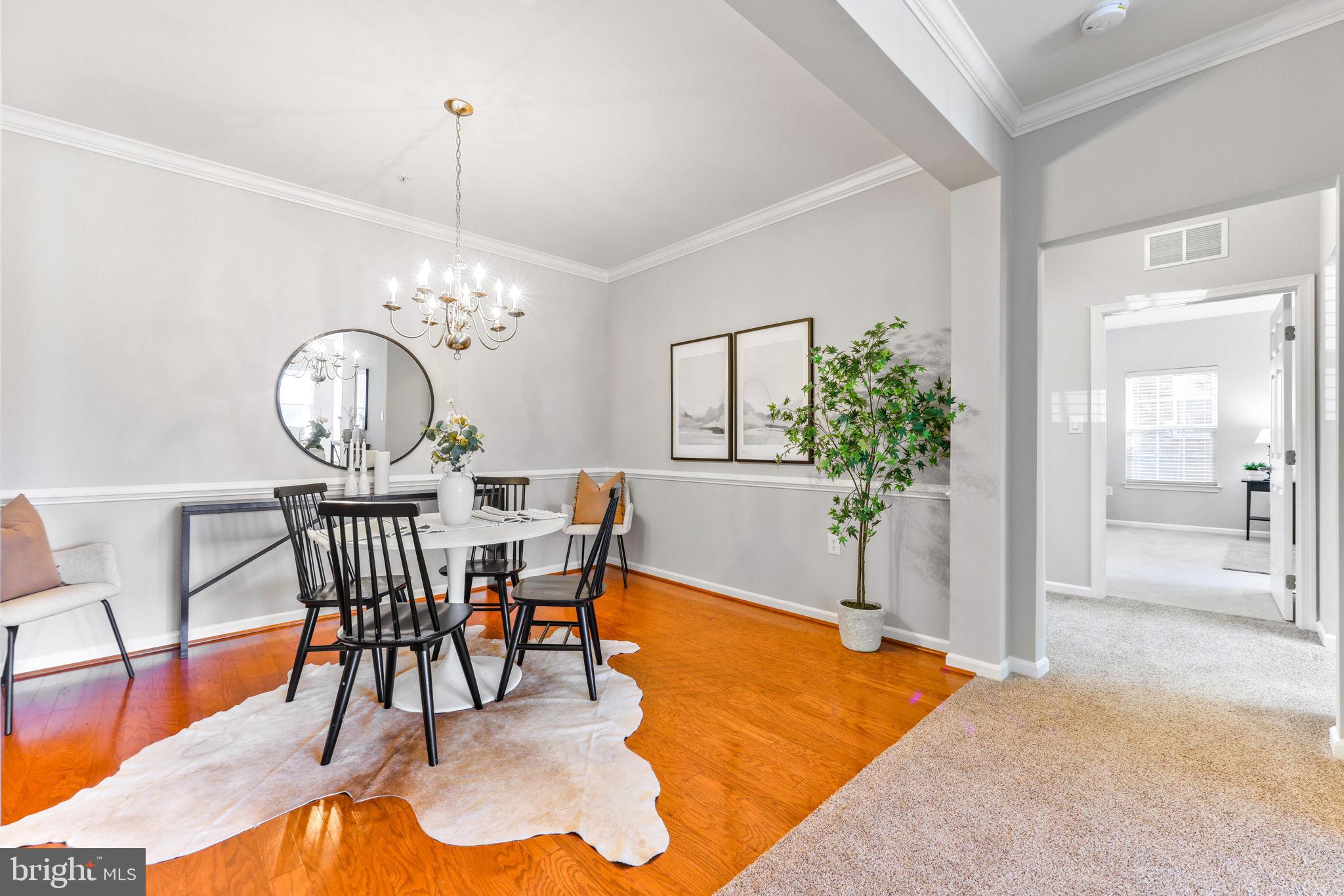 COURTYARDS AT WAVERLY WOODS EAST - Residential