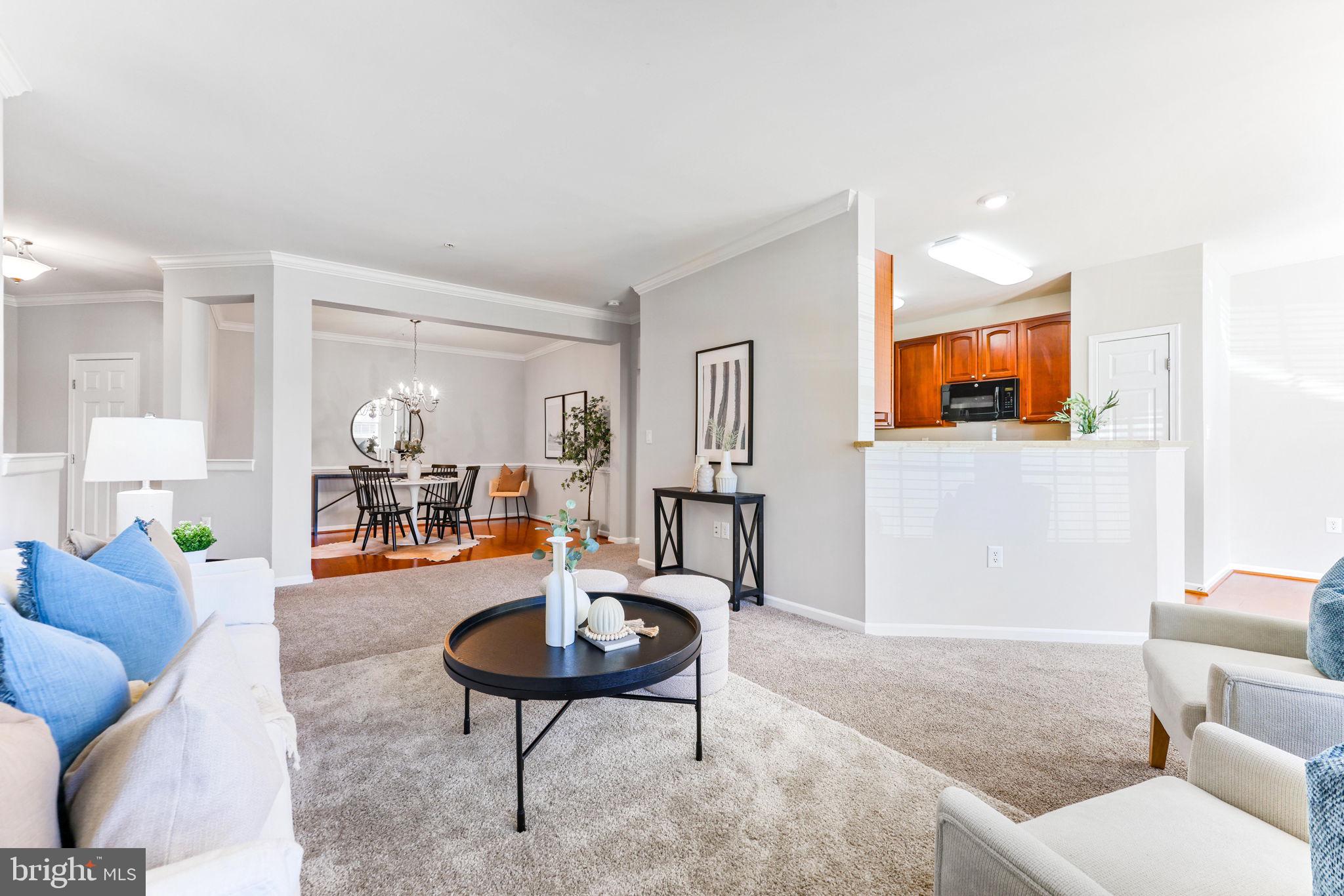 COURTYARDS AT WAVERLY WOODS EAST - Residential