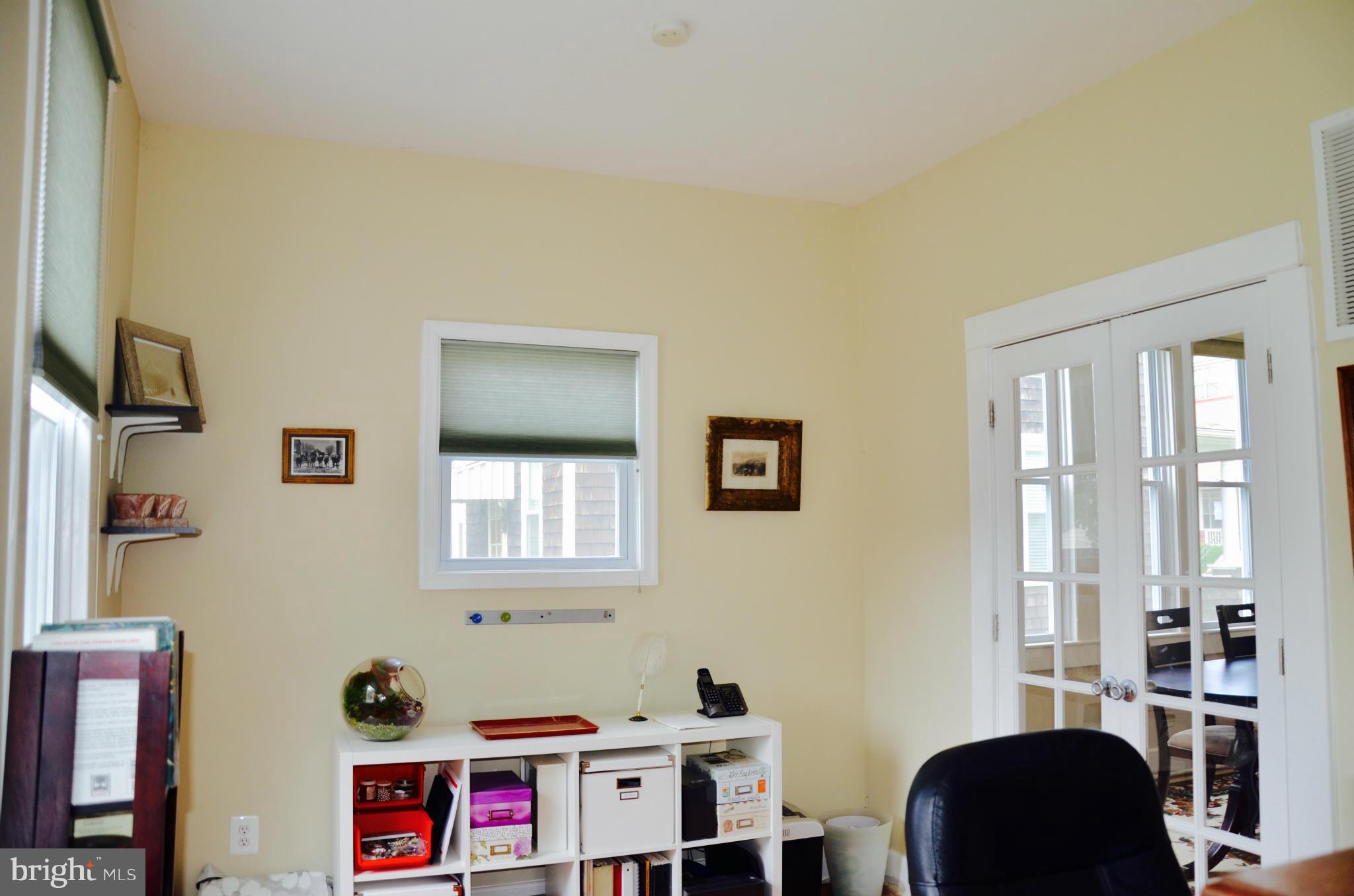 LANDSDOWNE - Residential