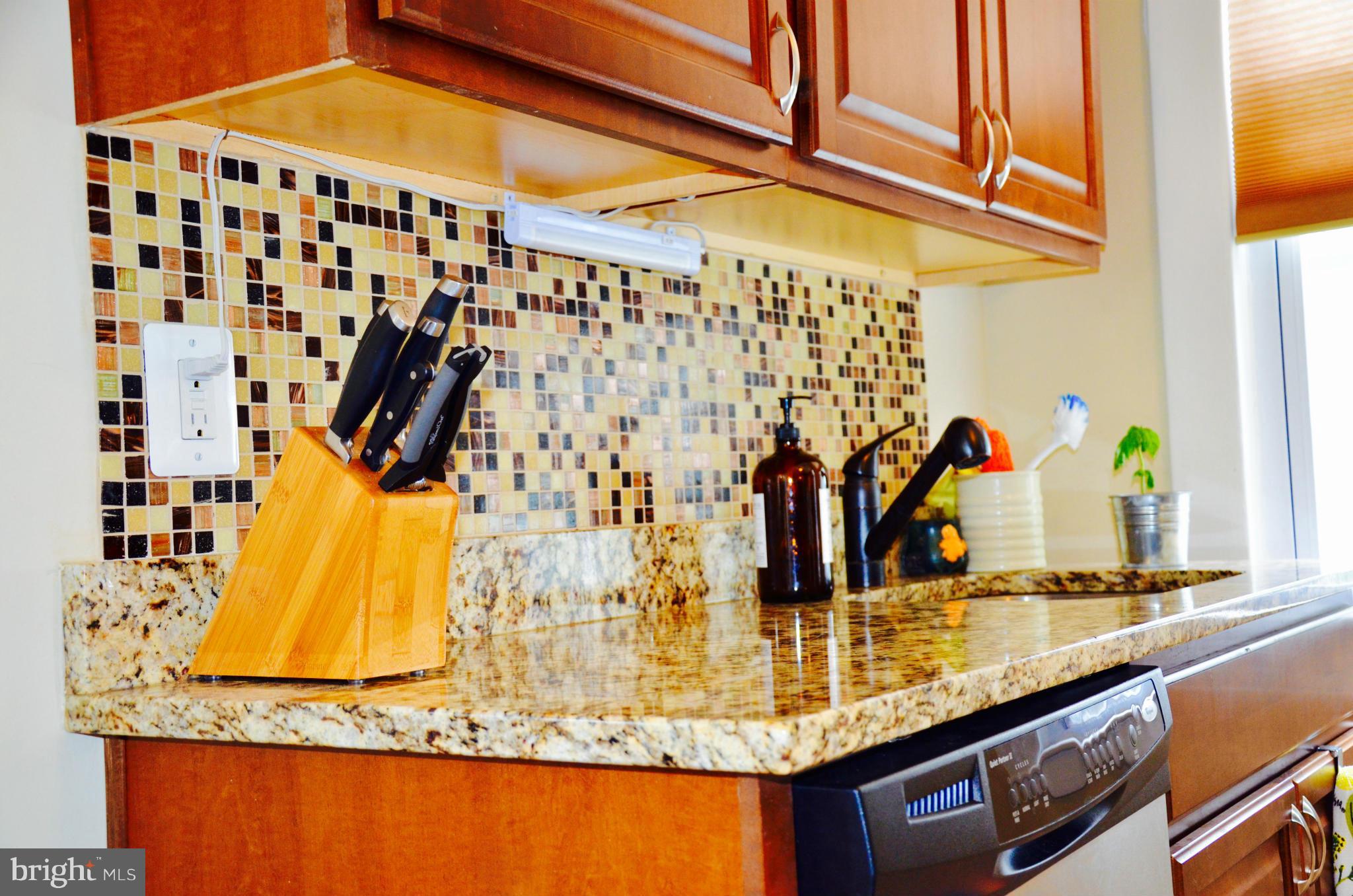 LANDSDOWNE - Residential