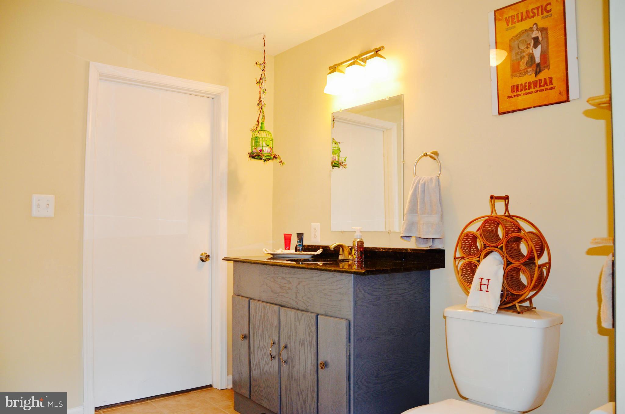 LANDSDOWNE - Residential