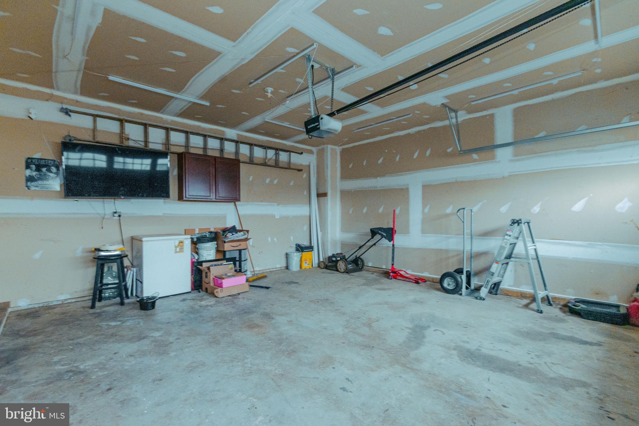 STONECREST - Residential