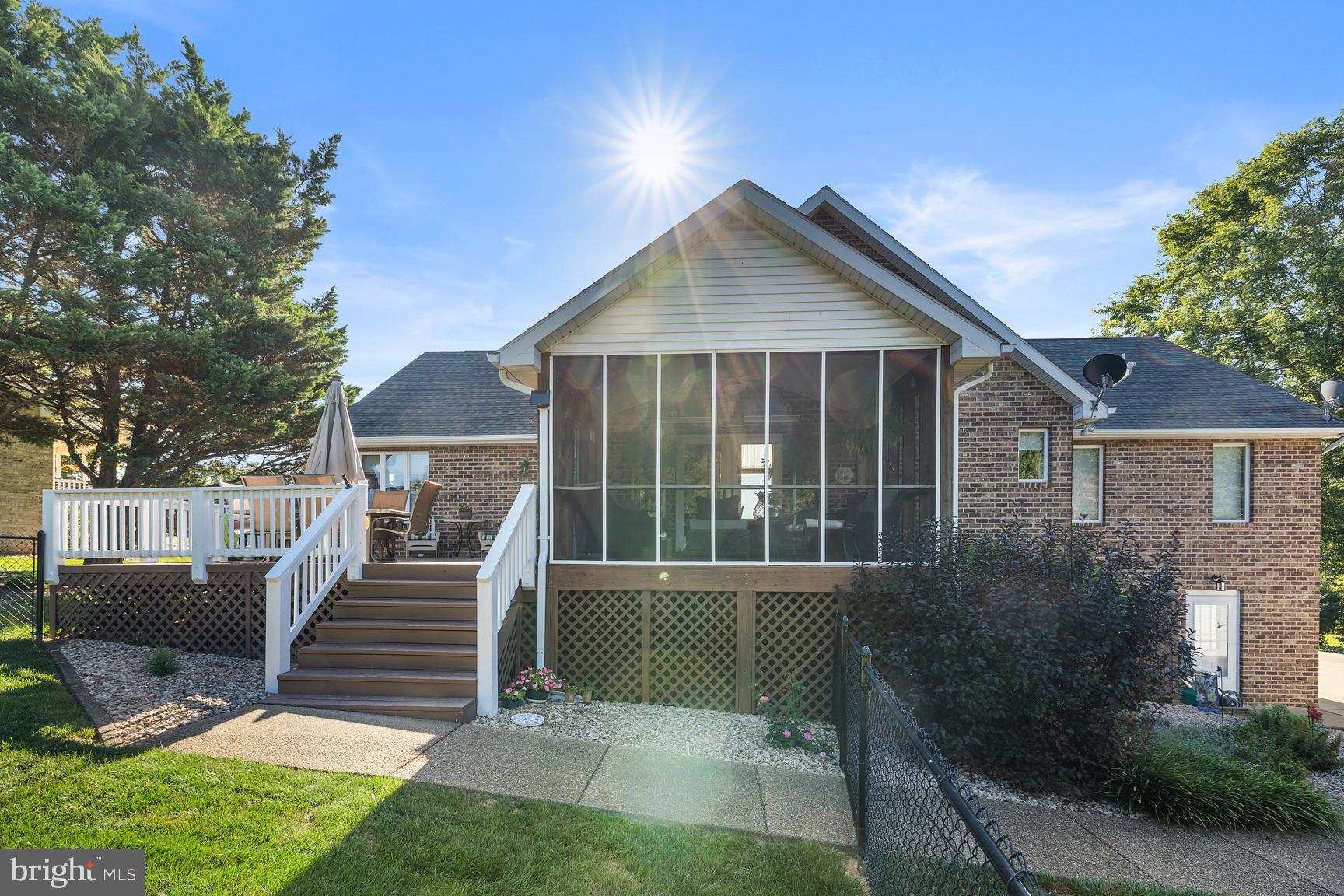 THE FOOTHILLS - Residential