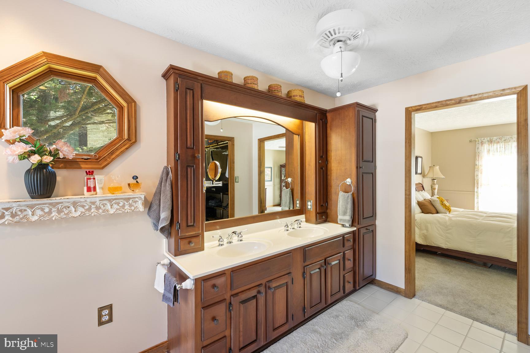 THE FOOTHILLS - Residential