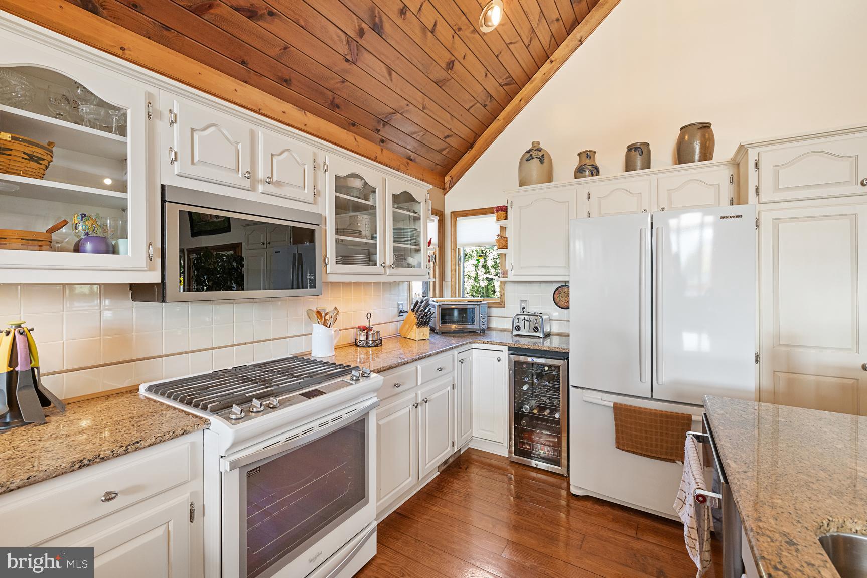 THE FOOTHILLS - Residential