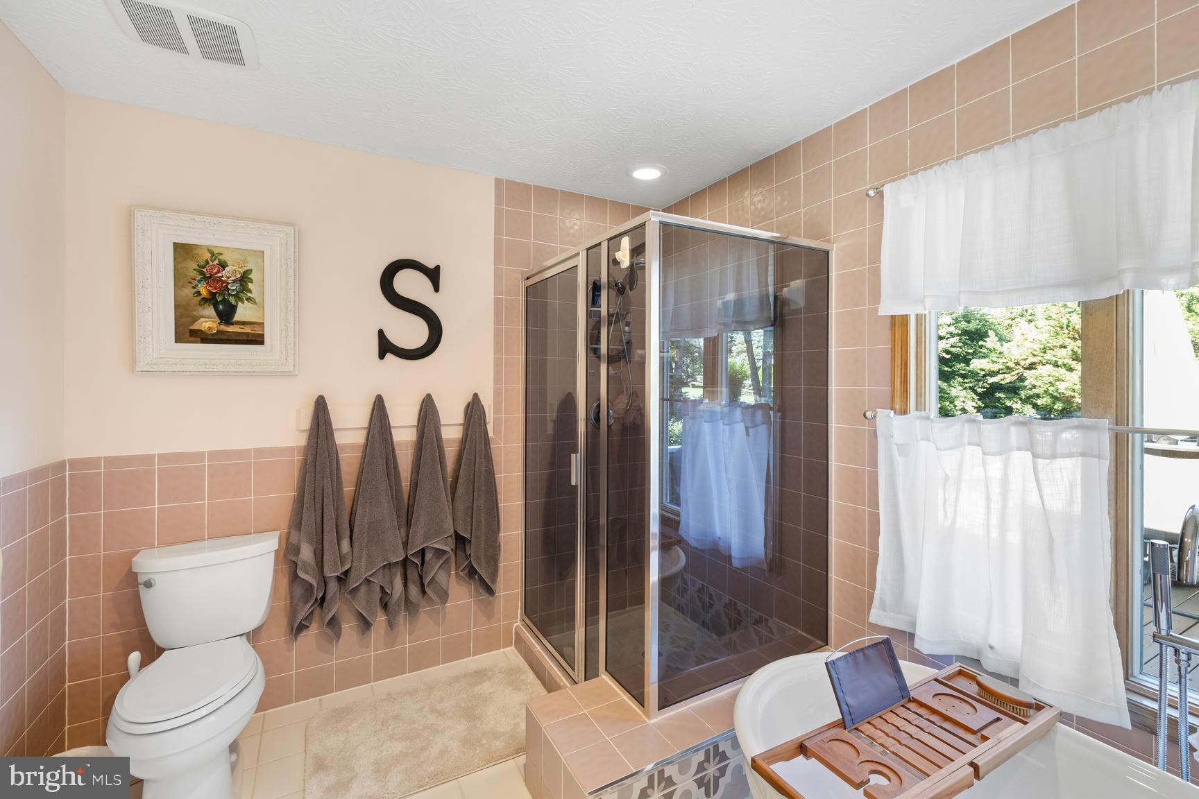 THE FOOTHILLS - Residential