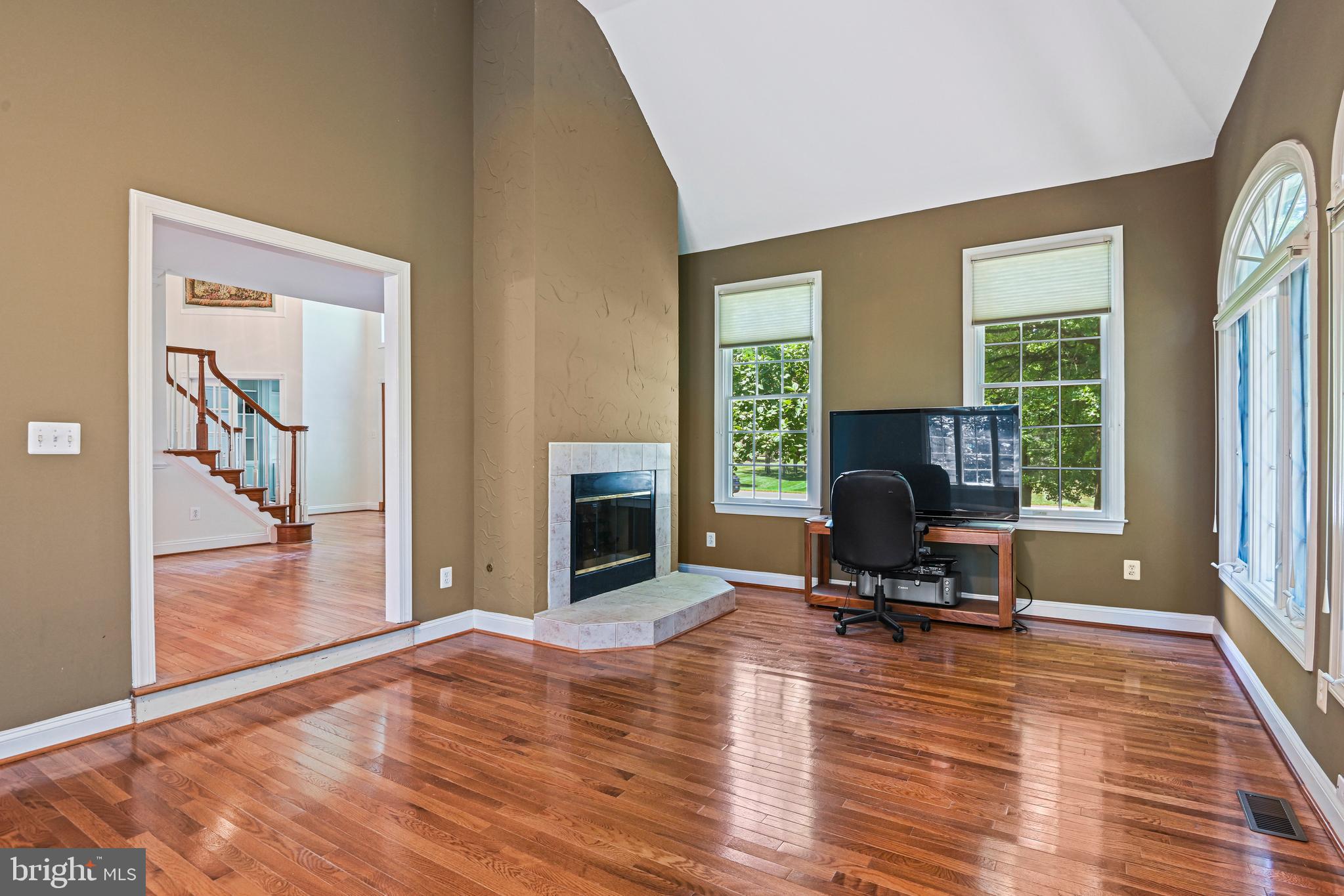 ESTATES AT GREAT FALLS - Residential Lease