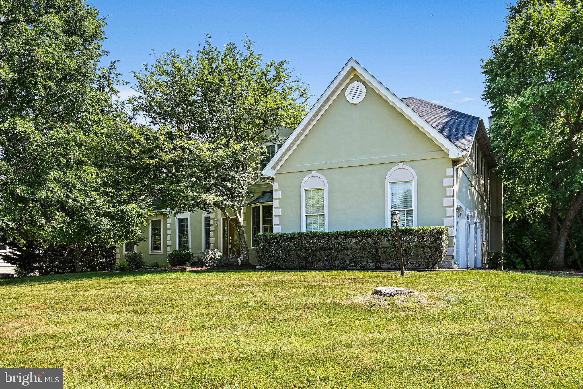 ESTATES AT GREAT FALLS - Residential Lease