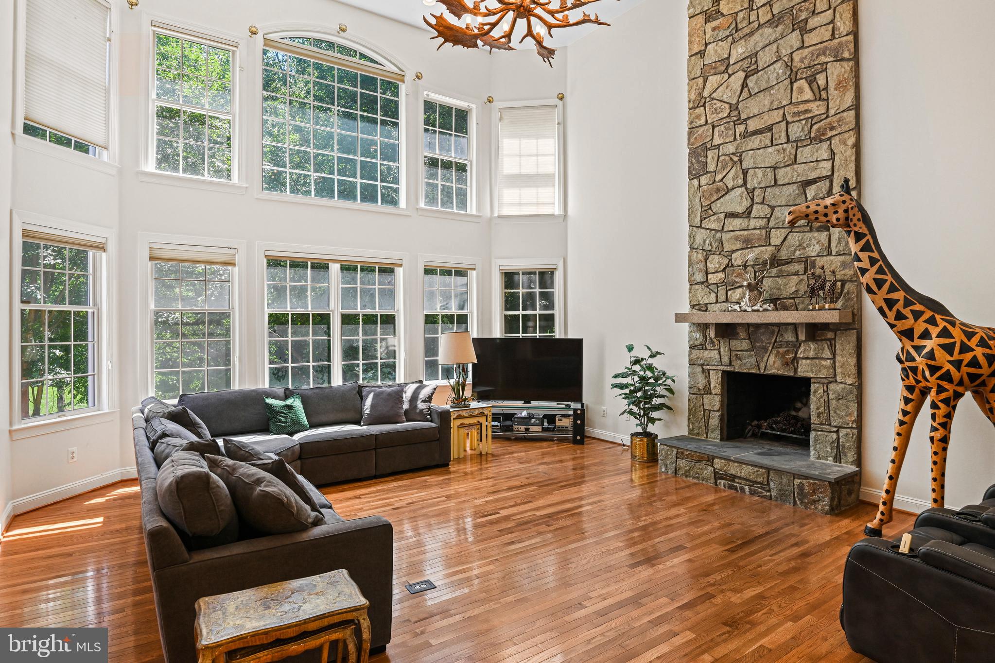 ESTATES AT GREAT FALLS - Residential Lease