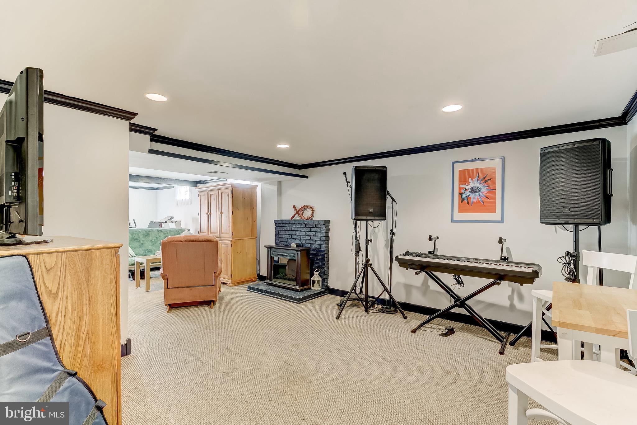 BELMONT SOUTH - Residential