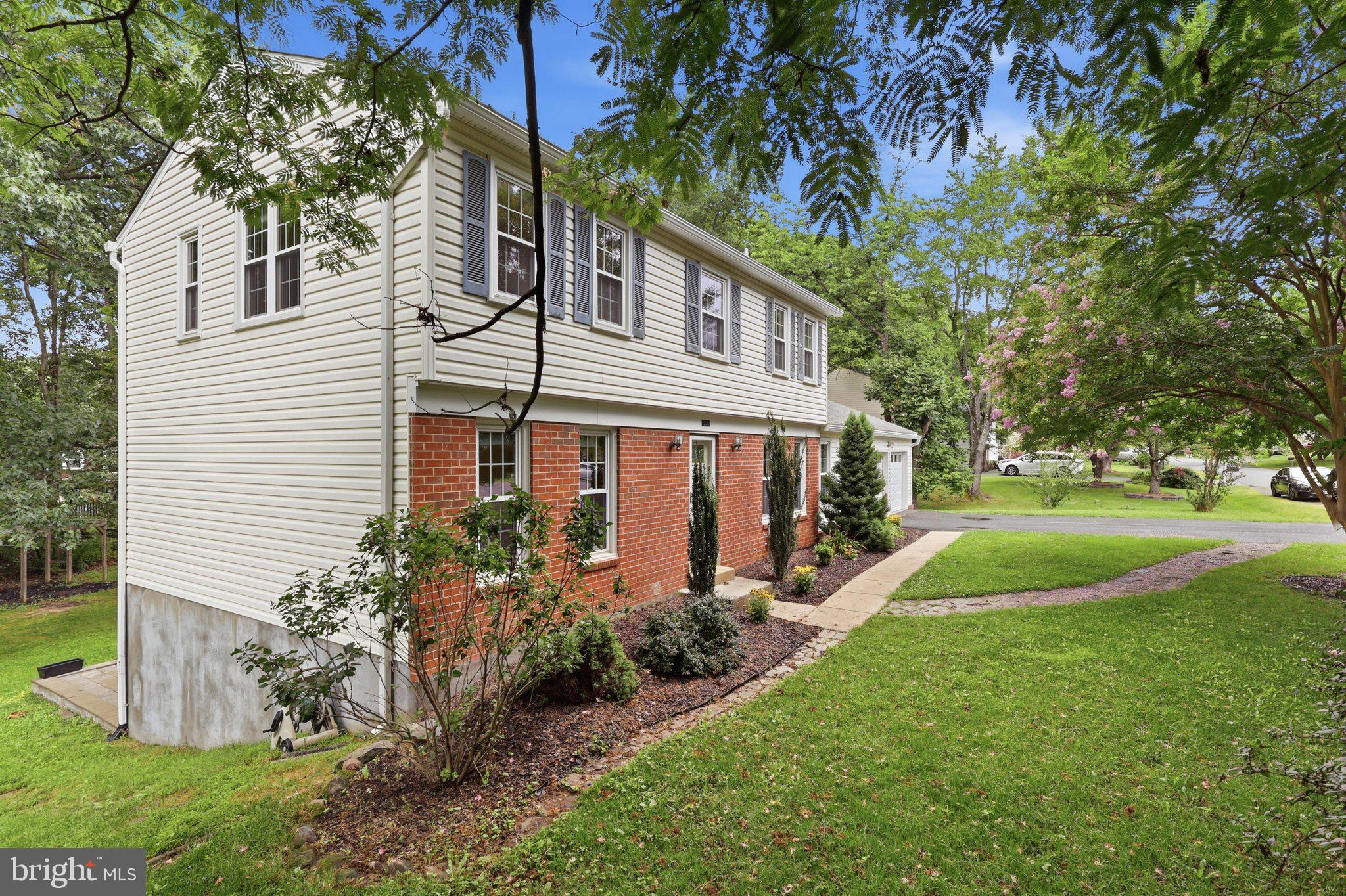 12348 COLERAINE COURT