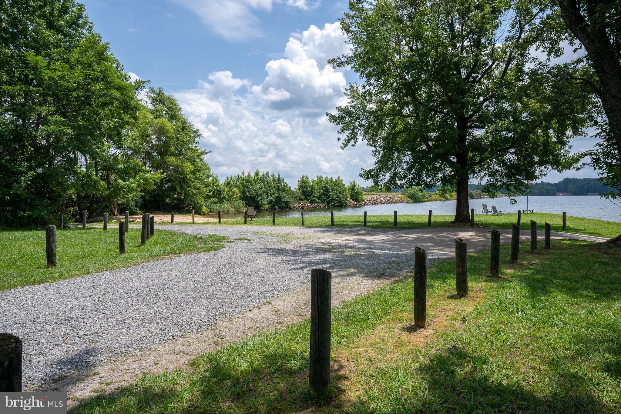 BOTH WATERS ESTATES - Residential