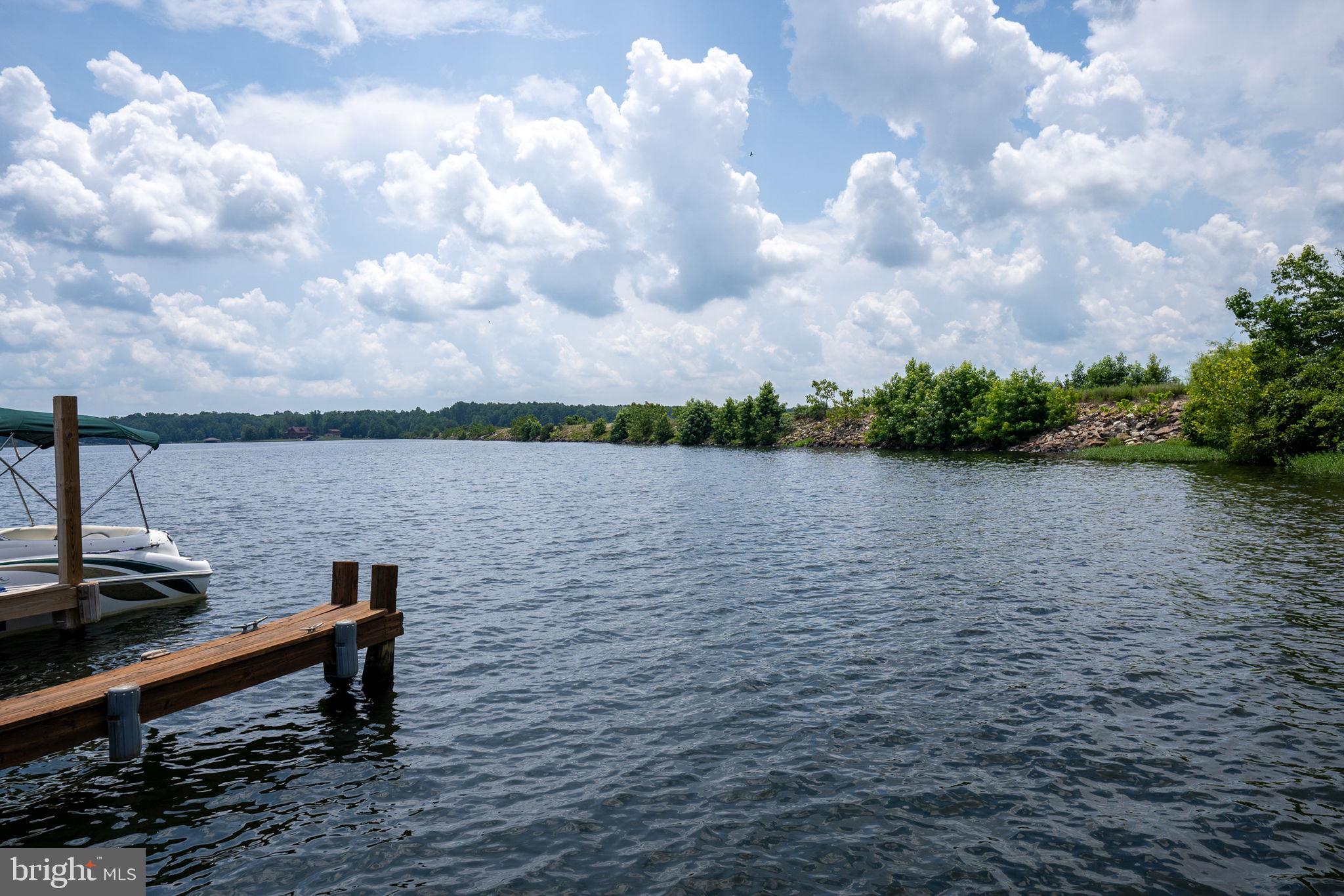 BOTH WATERS ESTATES - Residential