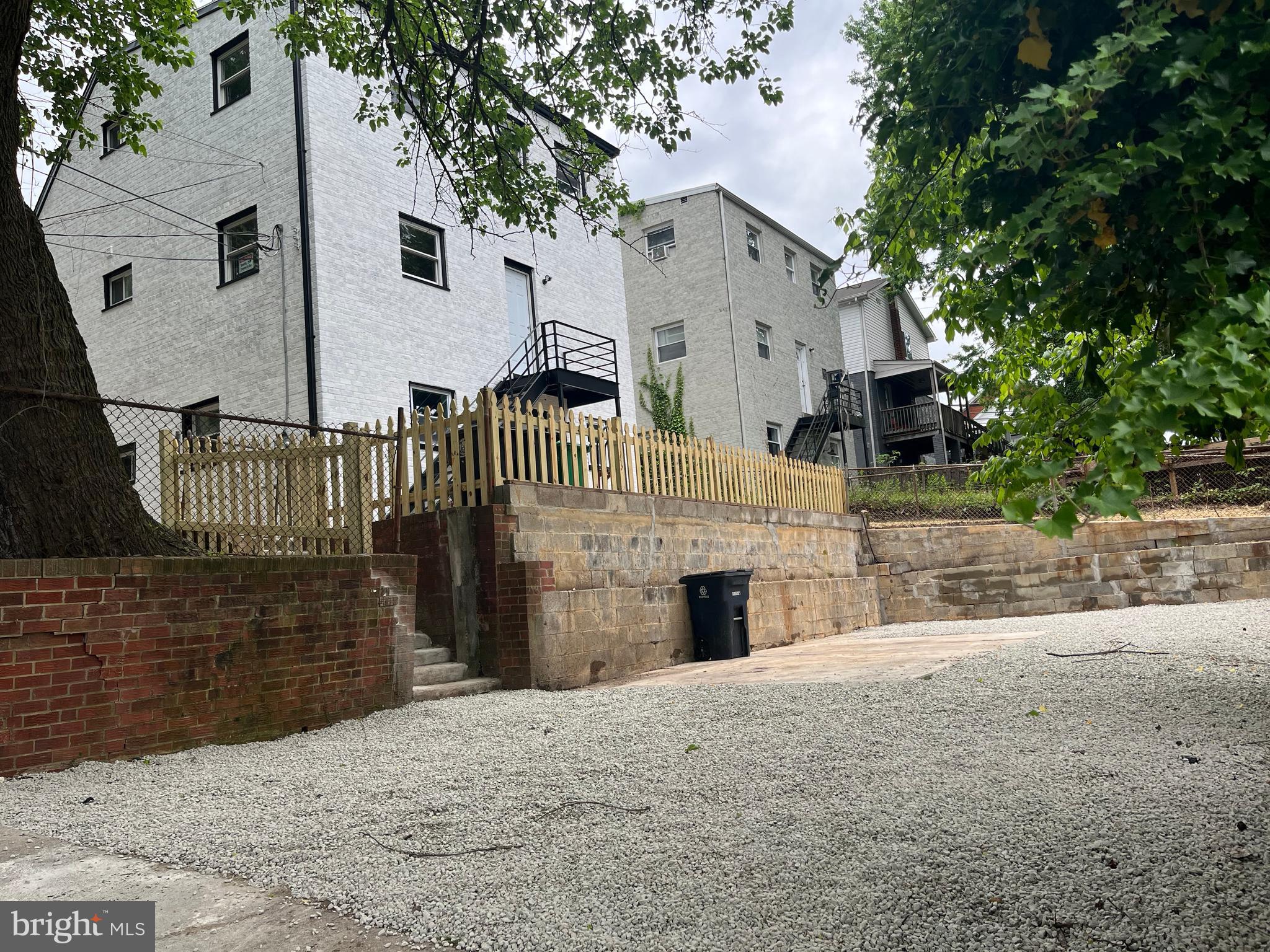 CAPITOL HEIGHTS - Residential