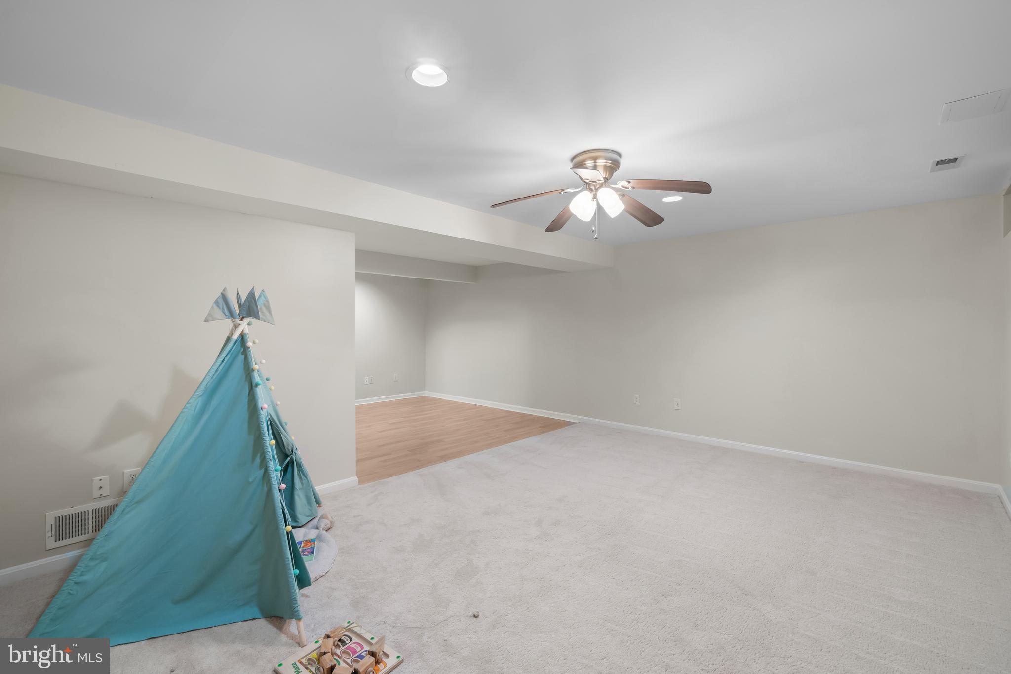 SILVER HILL FARM - Residential