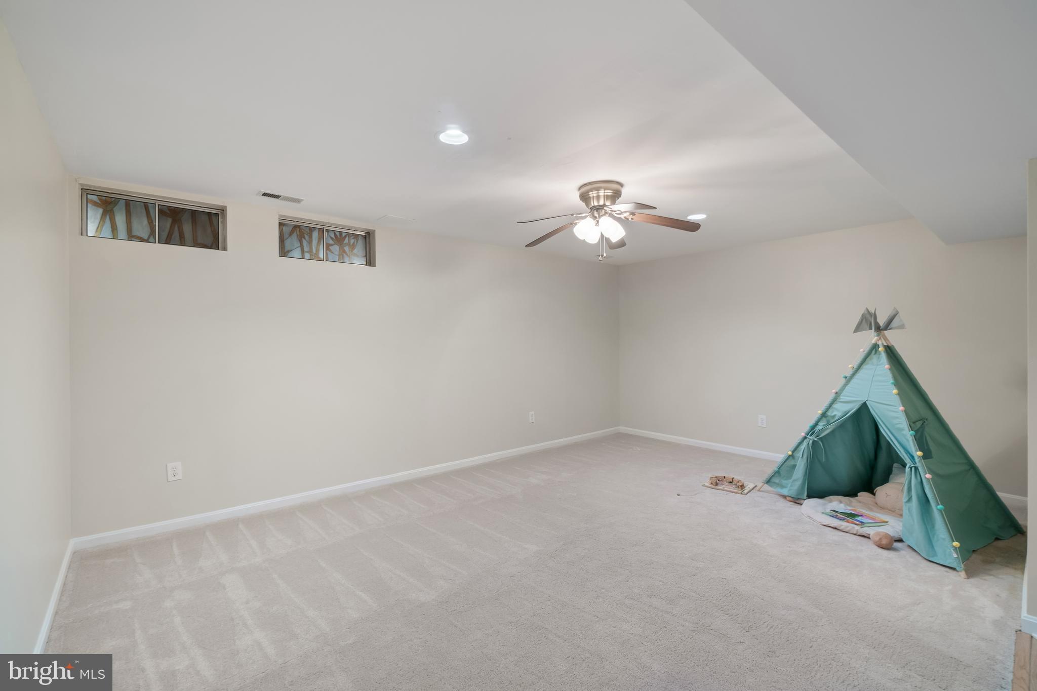 SILVER HILL FARM - Residential