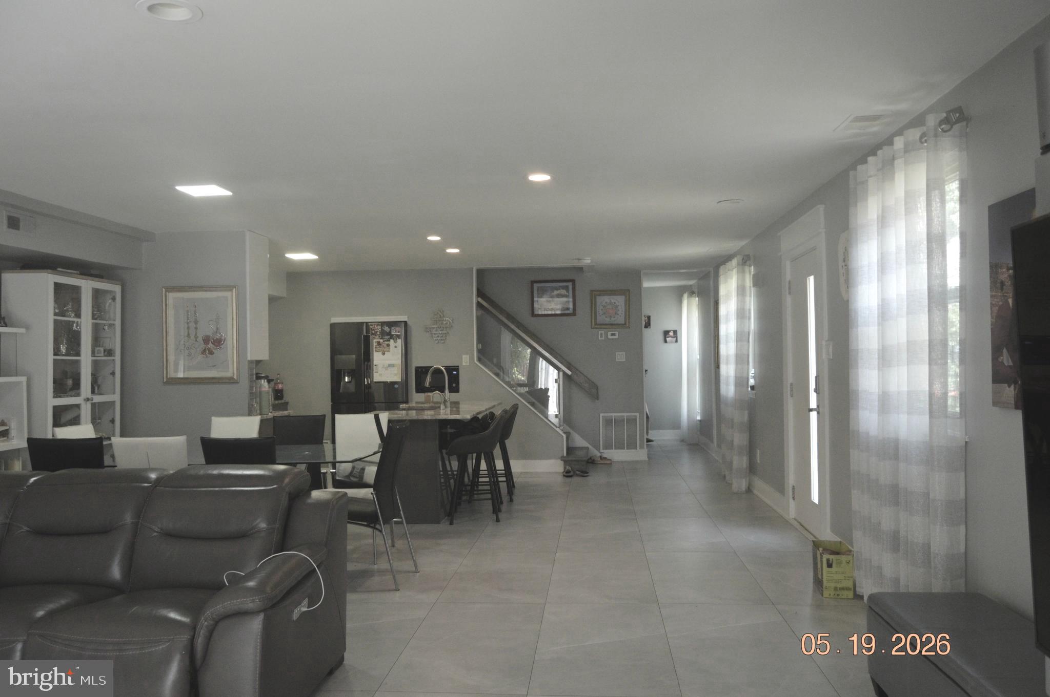 10215 MURTY LANE