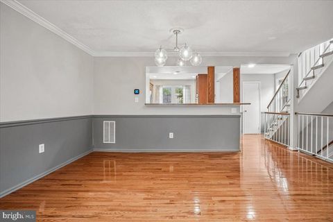 Tiny photo for 27 S Floyd Street, ALEXANDRIA, VA 22304 (MLS # VAAX2060766)
