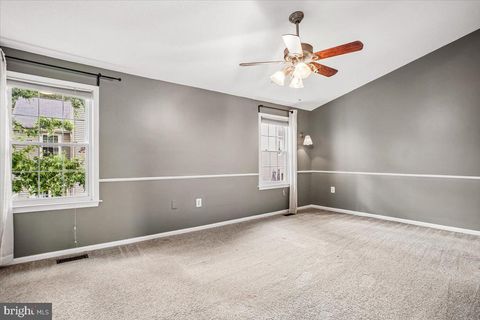 Tiny photo for 27 S Floyd Street, ALEXANDRIA, VA 22304 (MLS # VAAX2060766)