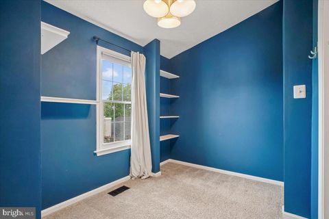 Tiny photo for 27 S Floyd Street, ALEXANDRIA, VA 22304 (MLS # VAAX2060766)