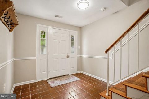 Tiny photo for 27 S Floyd Street, ALEXANDRIA, VA 22304 (MLS # VAAX2060766)