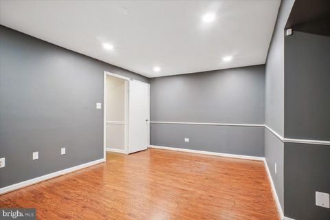 Tiny photo for 27 S Floyd Street, ALEXANDRIA, VA 22304 (MLS # VAAX2060766)