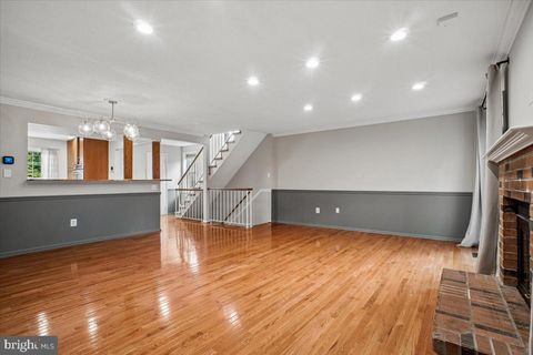 Tiny photo for 27 S Floyd Street, ALEXANDRIA, VA 22304 (MLS # VAAX2060766)