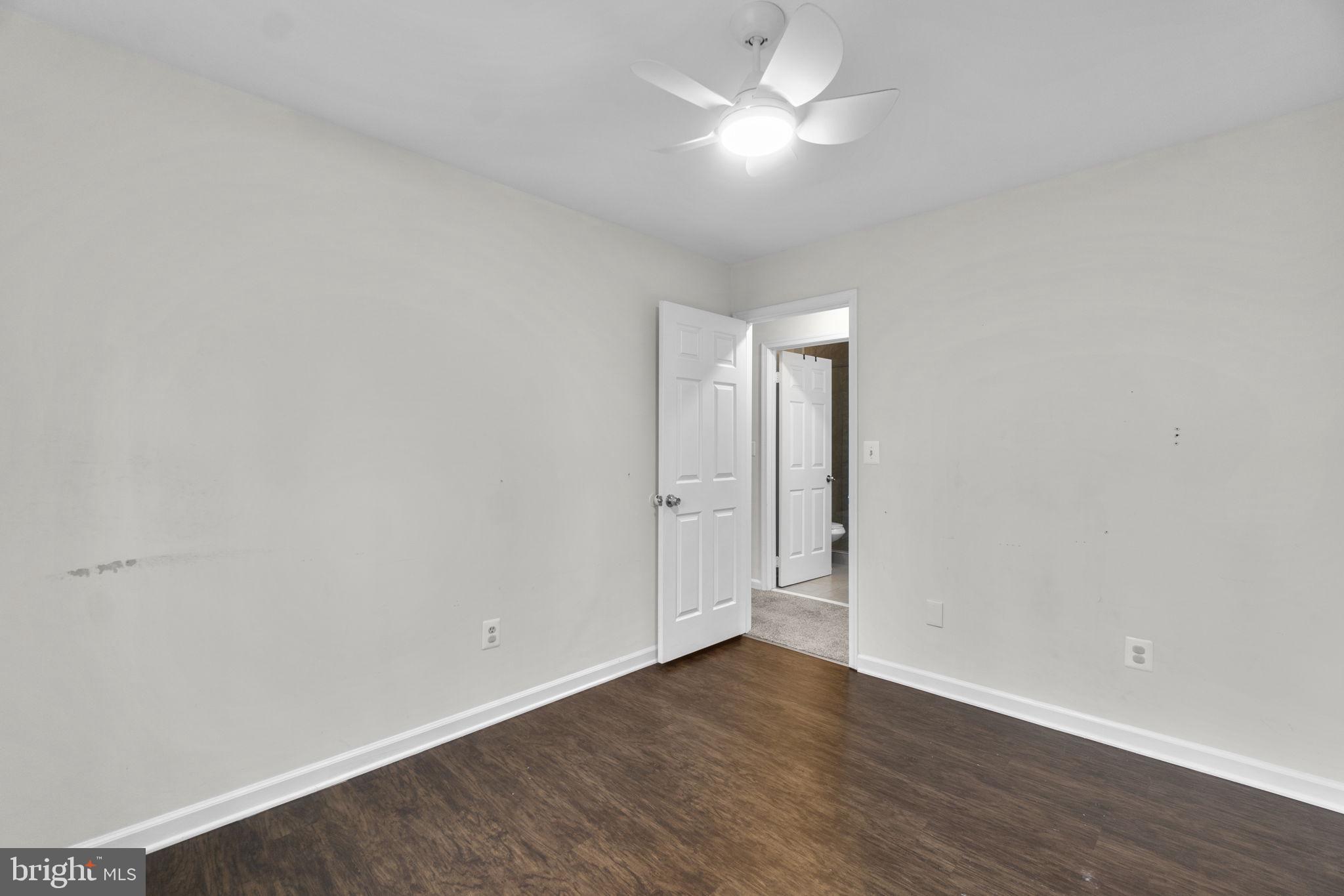 COVERS CORNER - Residential