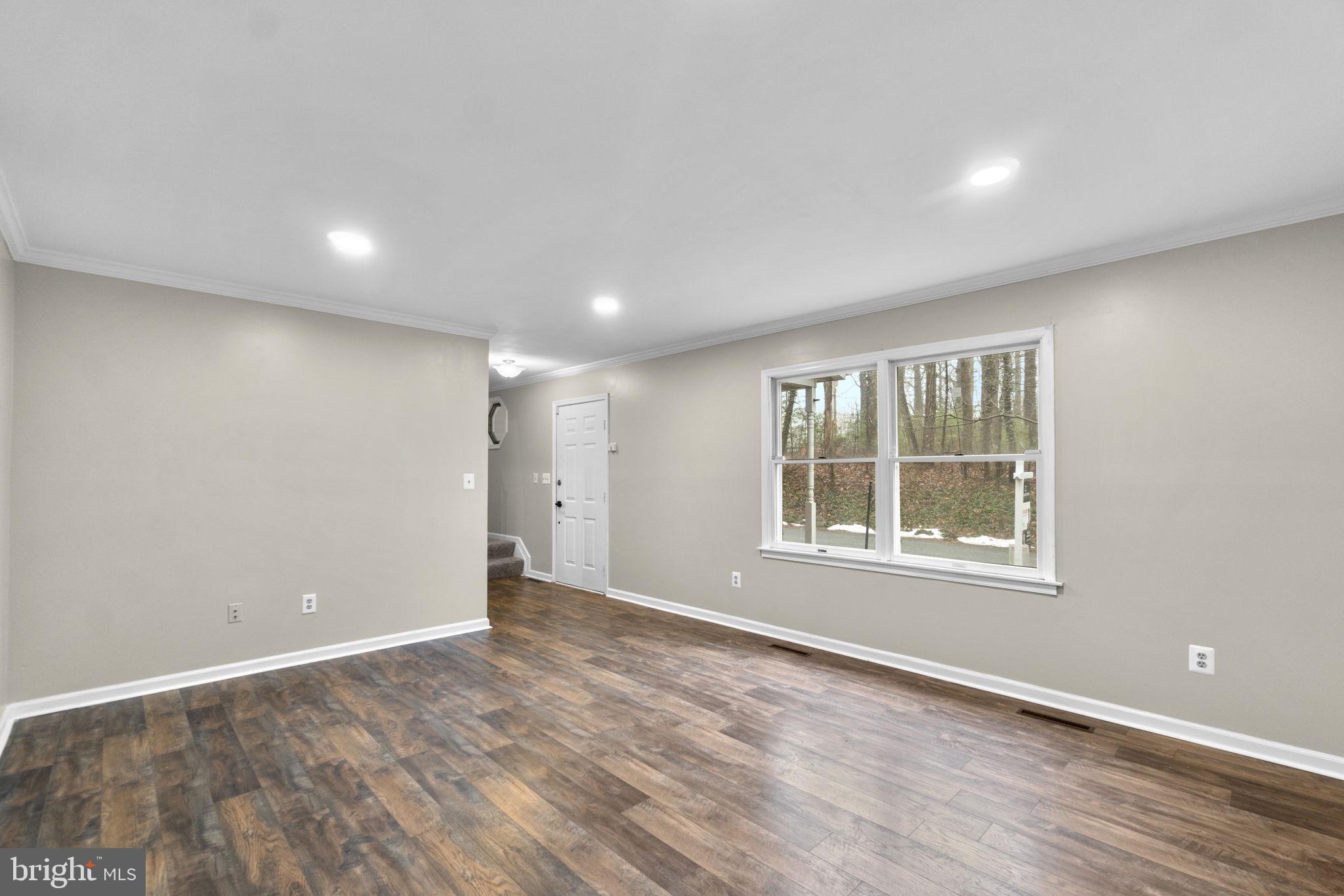 COVERS CORNER - Residential