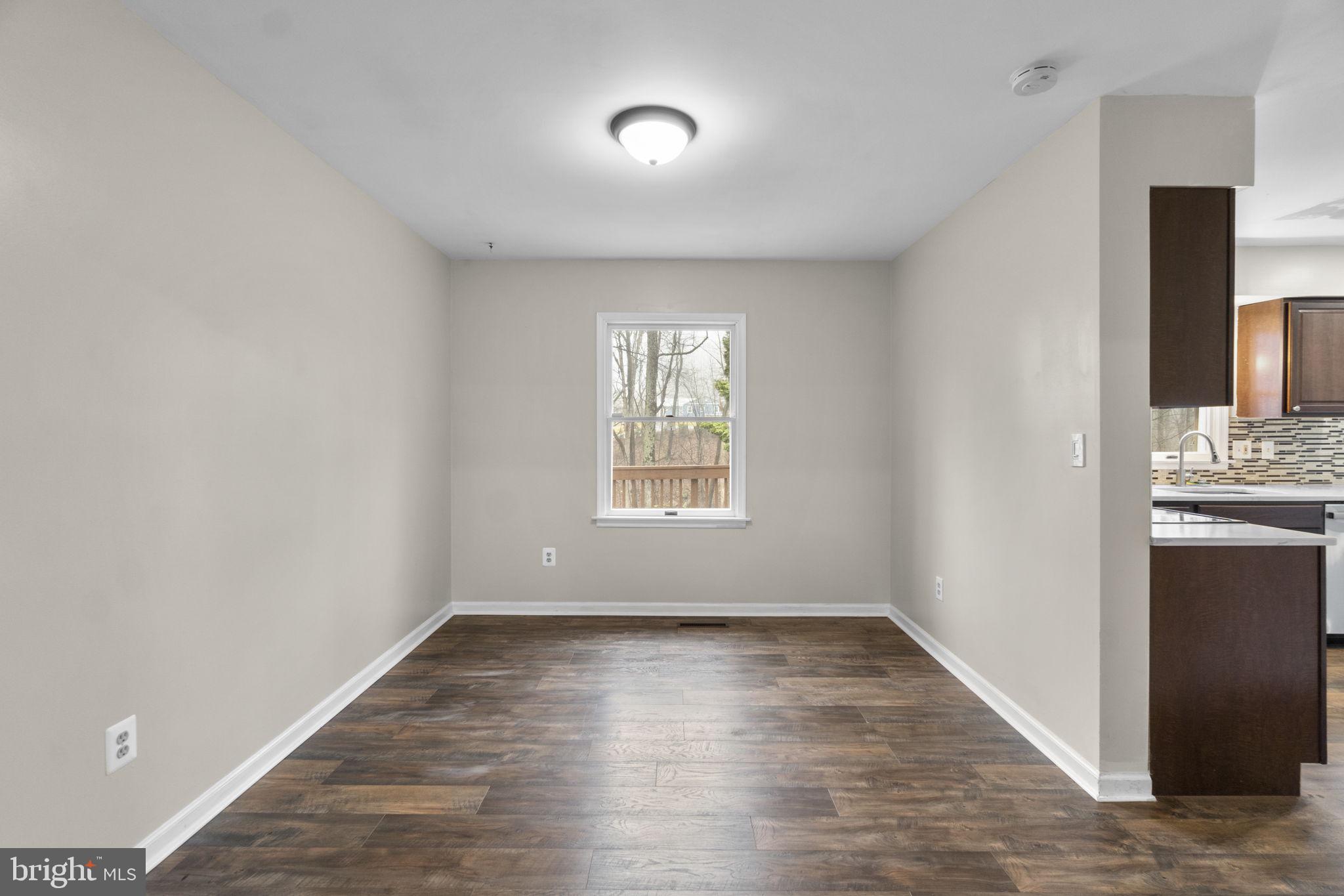 COVERS CORNER - Residential