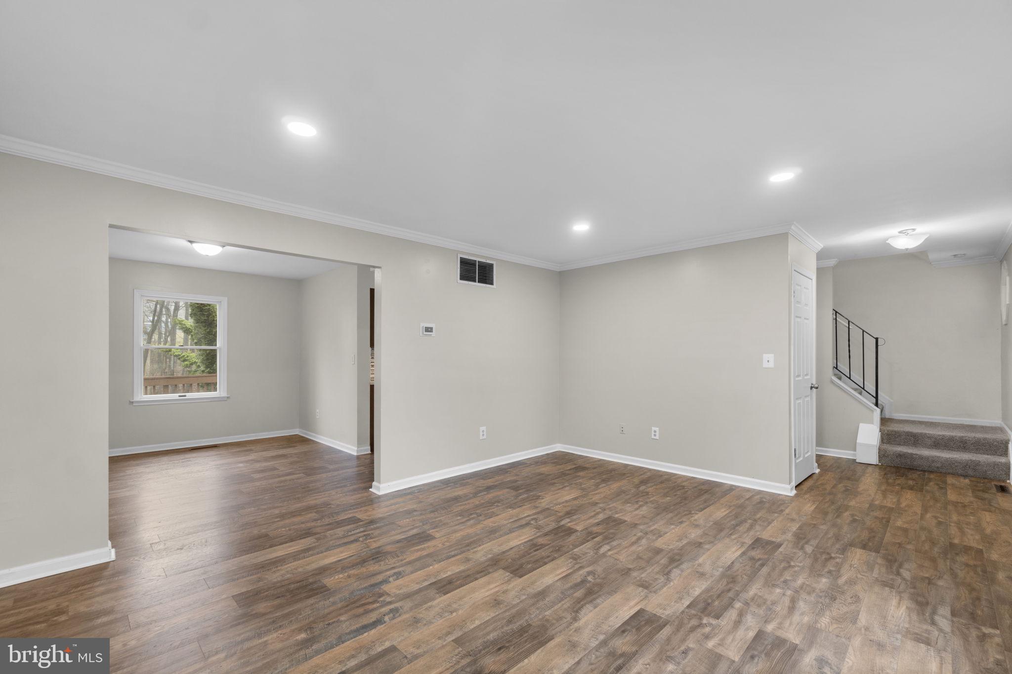 COVERS CORNER - Residential