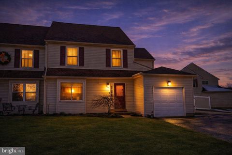 2331 CAMBRIDGE CIRCLE HATFIELD PA 19440