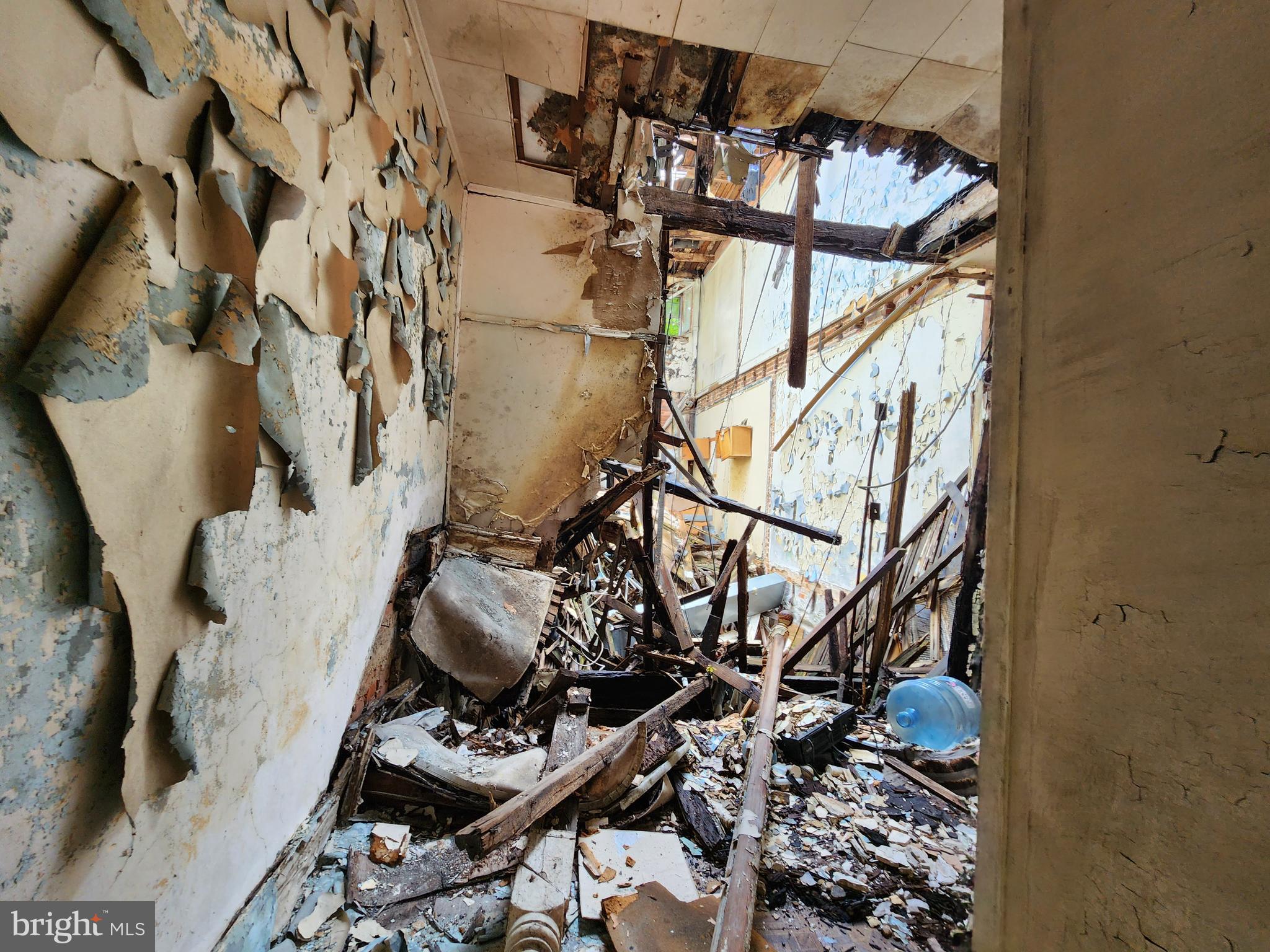 EAST BALTIMORE MIDWAY - Residential