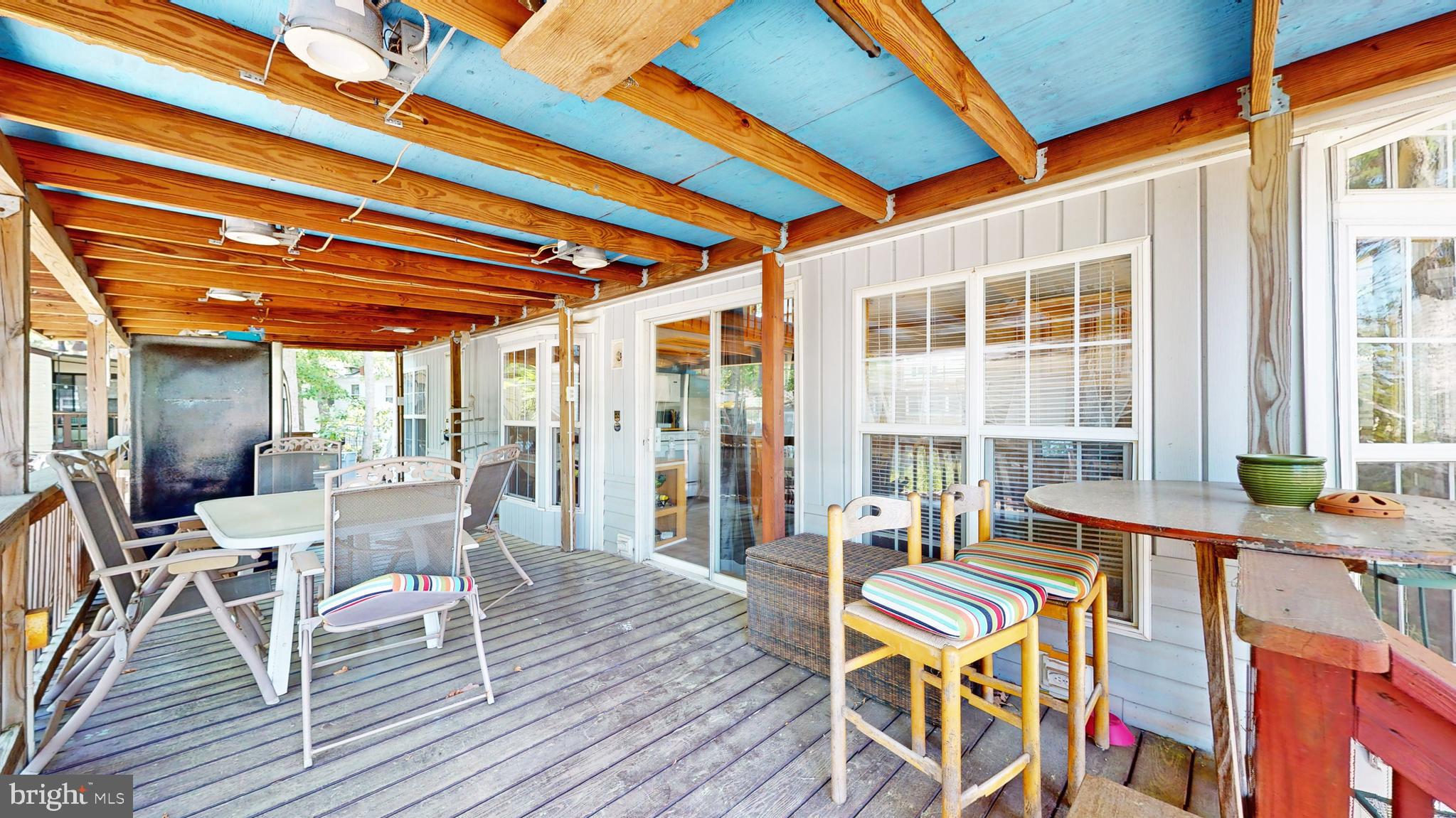 110 LAZY RIVER CAMGROUND