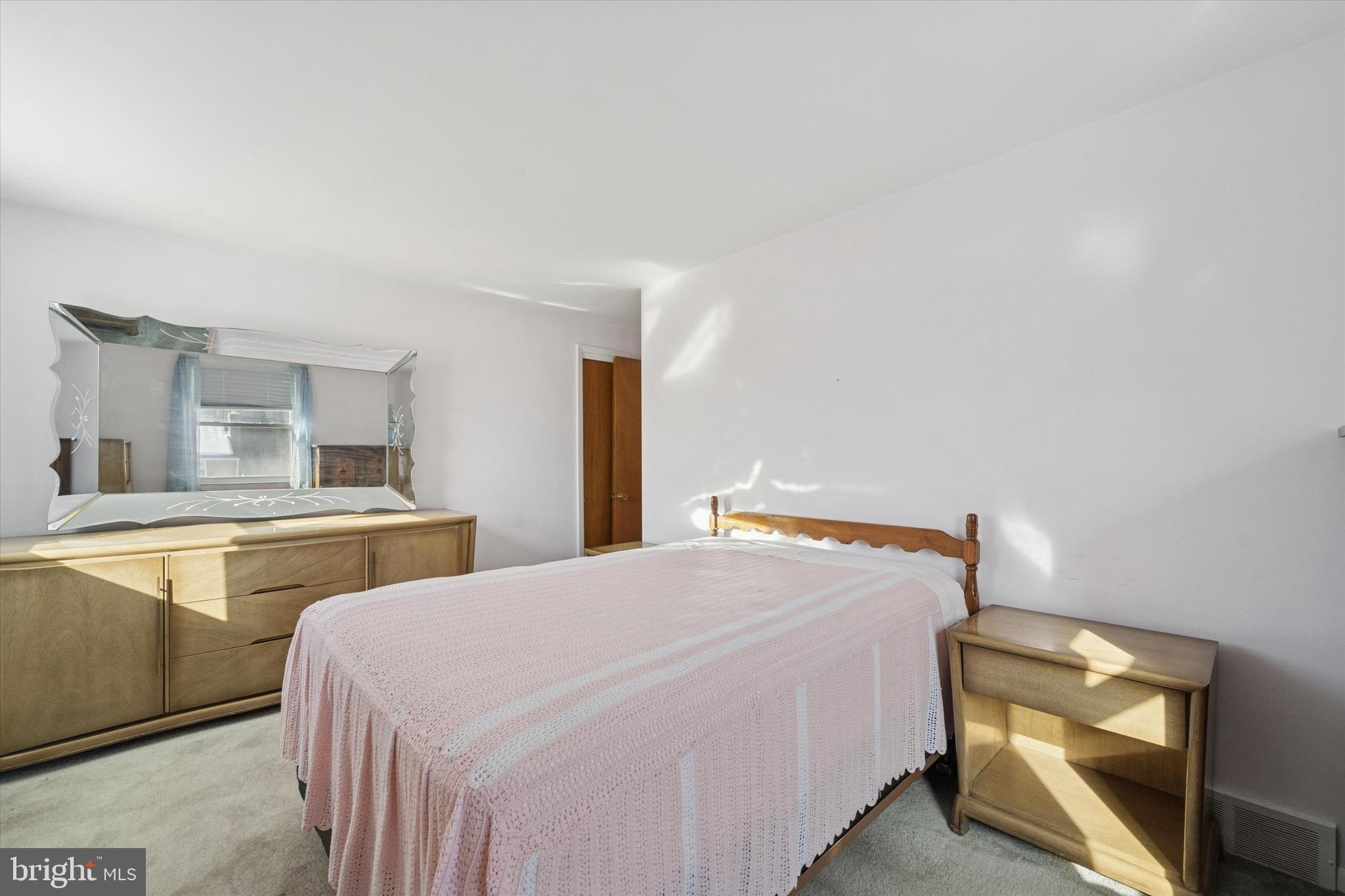 CAMBRIDGE ESTS - Residential