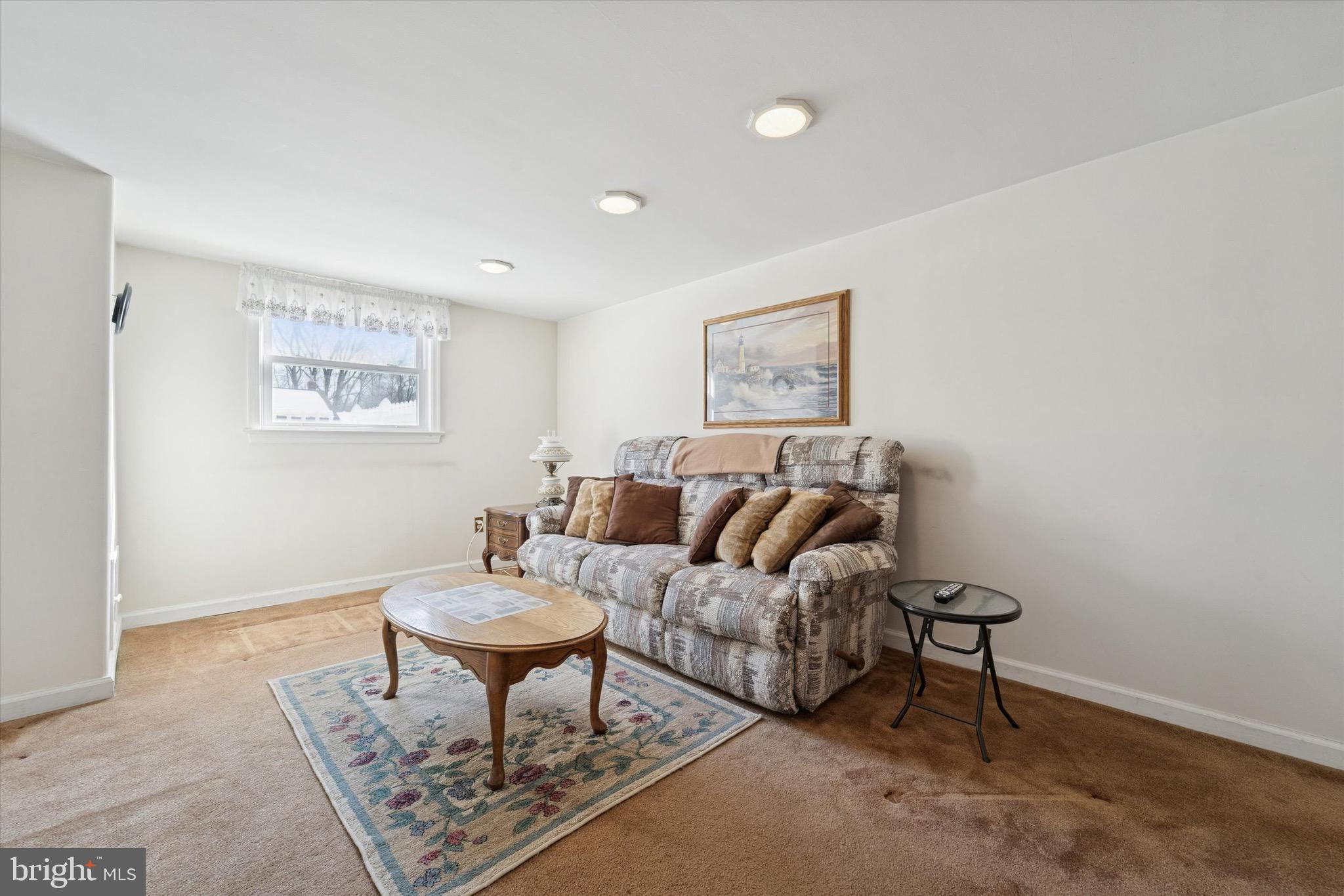 CAMBRIDGE ESTS - Residential