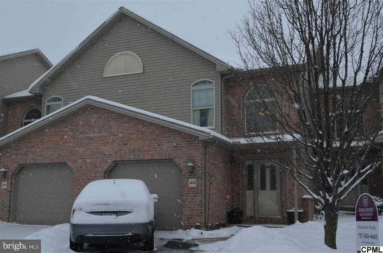 LOCUST WOODS - Residential