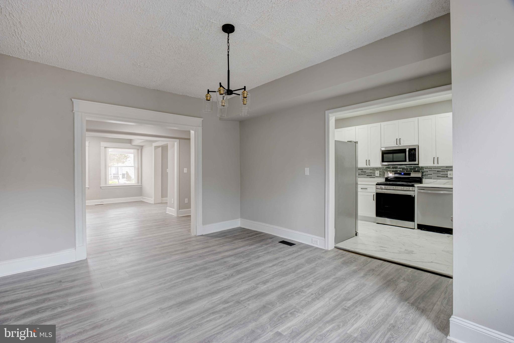 WAVERLY - Residential