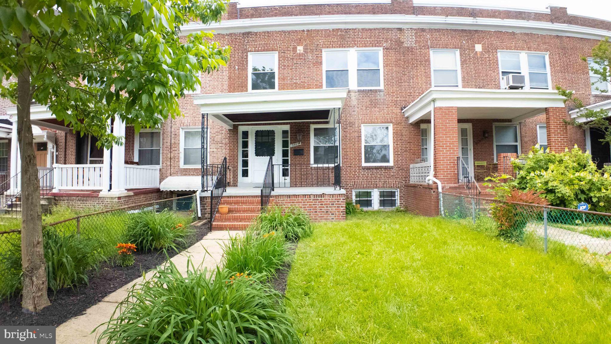 WAVERLY - Residential